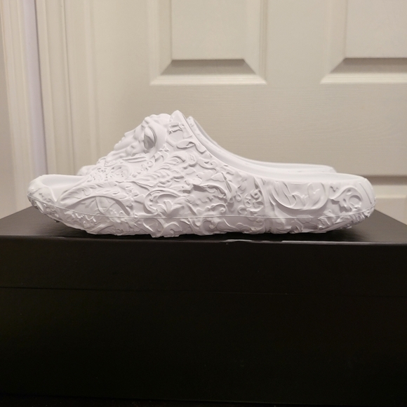 VERSACE Medusa Dimension Slides - UNISEX - Picture 4 of 8